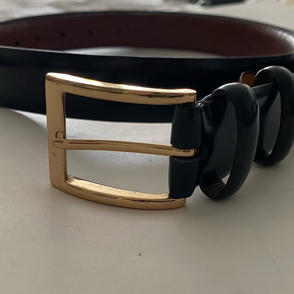 COLE HANN  ✨ leather classic black belt with gold hardware